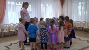 Музыкально-ритмическое упражнение "Кошечка и котята", 2 мл. гр.