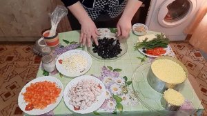 ТОП - 2 БЕСПОДОБНЫХ ПРАЗДНИЧНЫХ САЛАТОВ - Лучшие Слоеные Салаты на Праздничный Стол !!??