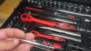 Набор инструмента для автомобиля - Intertool ET-7145, 145 предметов.