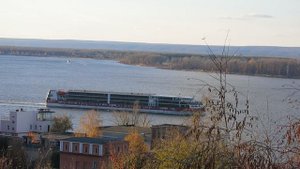 Мустай Карим