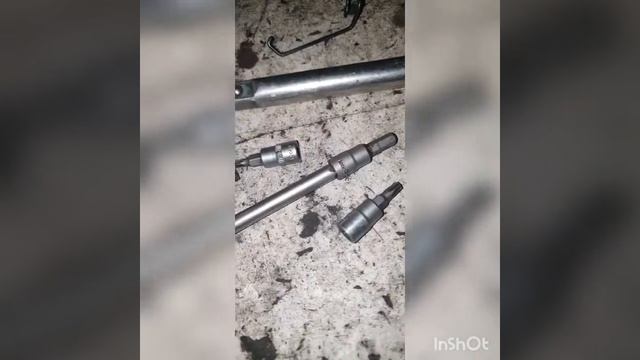 Skoda Yeti как снять раздатку СЕКРЕТНЫЙ БОЛТ !!! смотреть онлайн