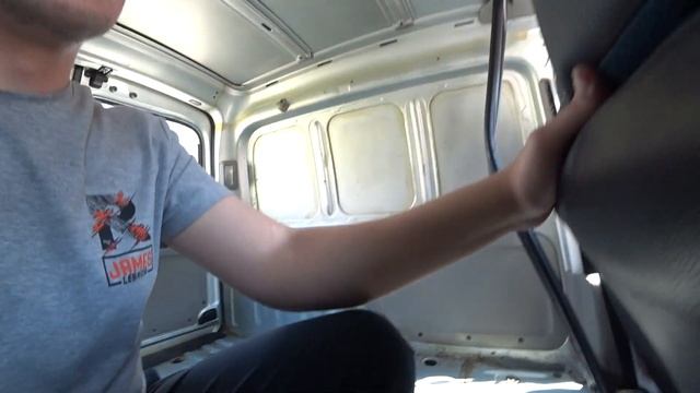 Ищем фургон для важного дела! смотреть онлайн