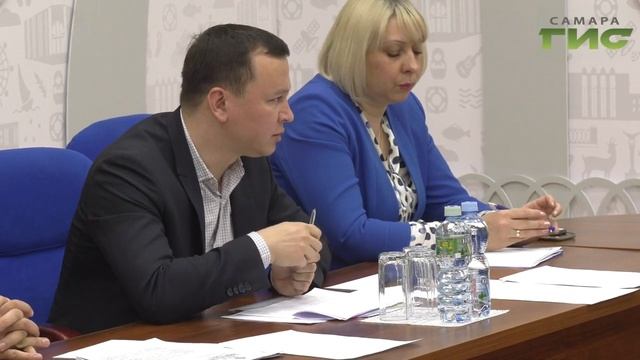 Жители дома №1 по улице Радонежская пришли на прием к главе Самары Елене Лапушкиной