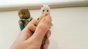 Сравнительный обзор Sylvanian Family Lil Woodzeez Happy Family