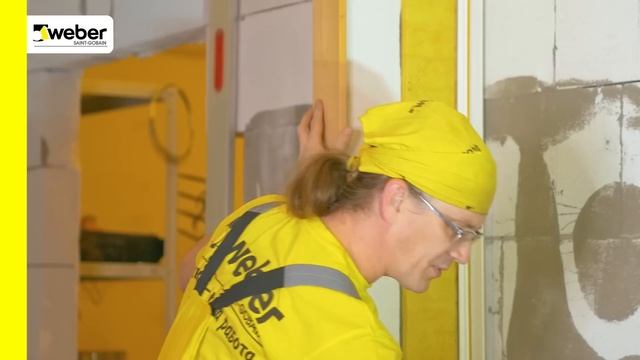 Оштукатуривание откосов на окнах с утеплением. Решение Saint-Gobain