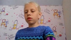 Плетем косточку из резинок для собаки