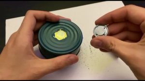 Не выбрасывайте пустую консервную банку, из нее можно сделать полезную тару для ремонта автомобиля