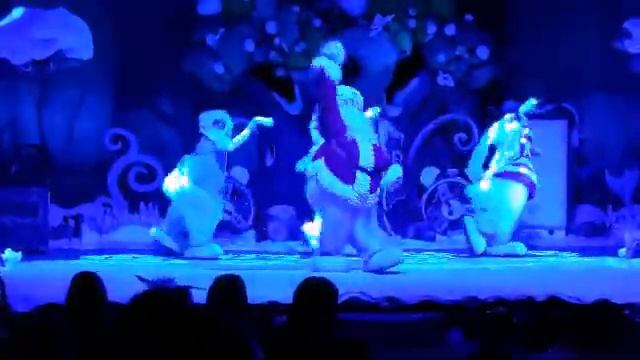 Интерактивная шоу-сказка "Зайцы" смотреть онлайн