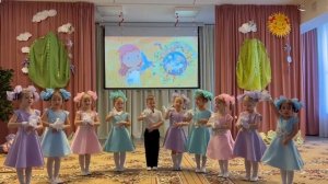 Песня в исполнении малышей "Белокрылый голубь"