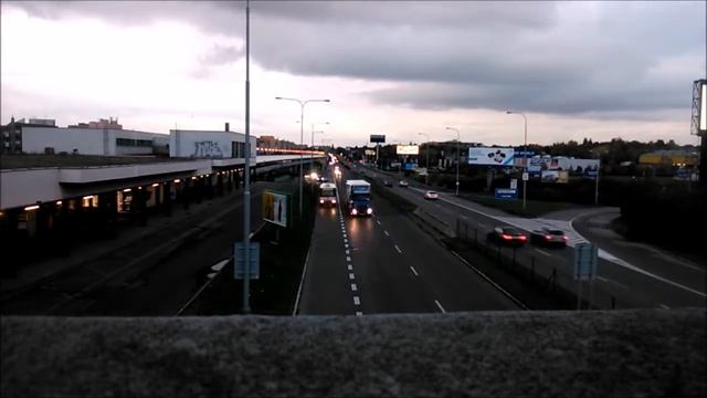 Prague Highway Timelapse [720p60fps only] смотреть онлайн