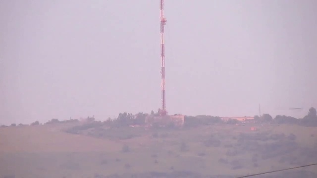 Славянск, 20.05.2014 г. Артиллерийская дуэль на горе Карачун смотреть онлайн