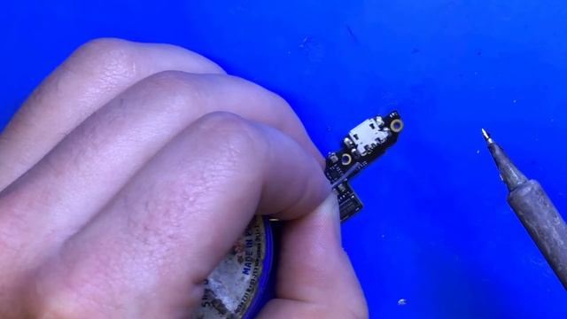 ЗАМЕНА РАЗЪЁМА ОДНИМ ПАЯЛЬНИКОМ - REDMI 7 смотреть онлайн