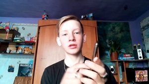 ЛАЙФХАК | как украсить свой чехол для телефона без затрат