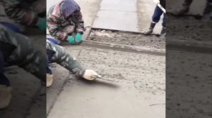 заливка бетона на откосах мостов