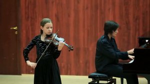 Венявский  Концерт №2 Соч 22 часть 1  Исп  Боканхель Татьяна