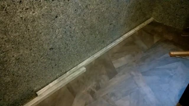 Ламинат от КУТЕРЬЕРЪ самый оригинальный рисунок. смотреть онлайн