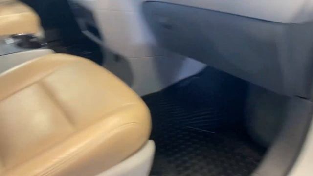 2018 Toyota Sienna LE смотреть онлайн