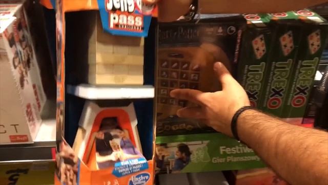 ШОППИНГ В КРАКОВЕ/ Какие Влада покупает ПОДАРКИ для подруги/ CHILDREN SHOPPING