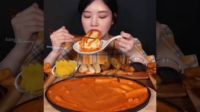 ?КИТАЙЦЫ ЕДЯТ НА КАМЕРУ? смотреть онлайн