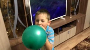 Челлендж кто надует шарик