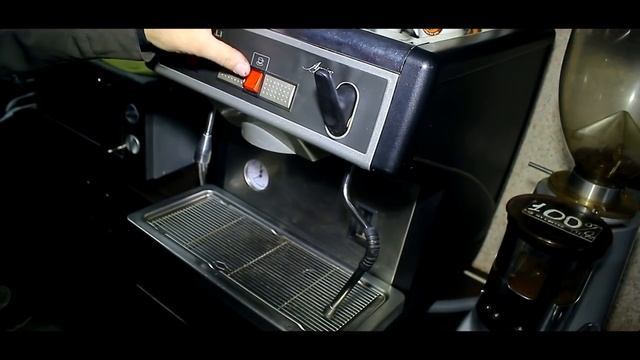 Техническое обслуживание кофемашины. (Как обслуживать кофемашину, чистить и ремонтировать ) смотреть онлайн