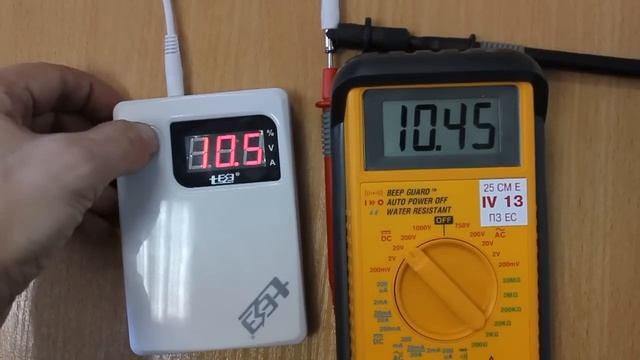 QIDIAN 3A 4*18650 Mobile Power Bank  регулировка выходного напряжения повербанка