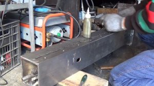 Фрезерный станок. (Часть 2.) Вертикальные направляющие. Milling machine. Vertical guides.