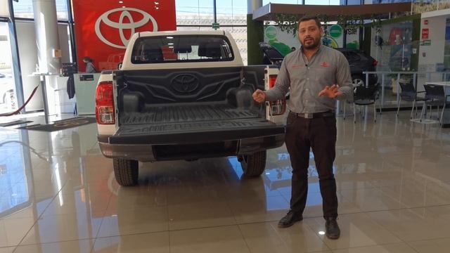 TOYOTA HILUX 4x4 DIESEL 2022 VS HILUX GASOLINA ¿LA MEJOR PICKUP DEL SEGMENTO? смотреть онлайн