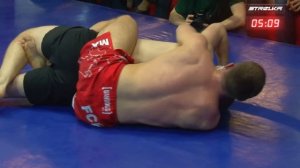 КМС по Боксу против ГРАЧА !! Крутой Бой