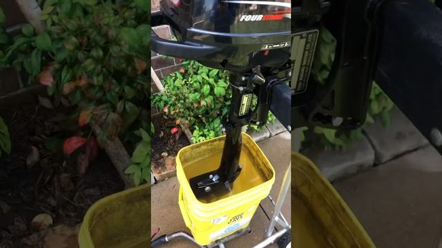 Suzuki 2.5, 4 stroke demo. смотреть онлайн