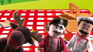 We're Going on a Picnic! | Simple Food Song for Kids