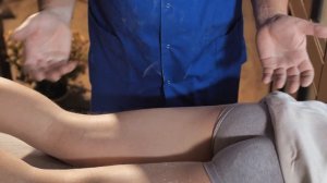 Массаж бедра