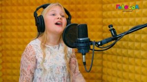 Детская песня - Крылатые качели | Академия Голосок | Мирослава Лобанова (8 лет)