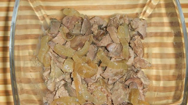 Печеночный салат слоями