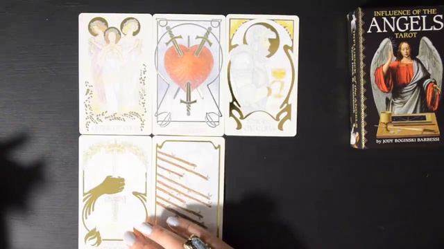 Поцелуй ангела ✨ В чем вам благоволят высшие силы? Где и в чем искать удачу? ?