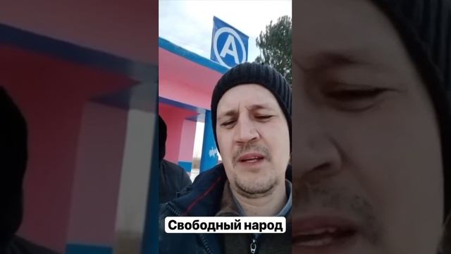 Хлопцы смогли убежать с Украины и записали послание смотреть онлайн