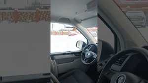 Продан Микроавтобус Фольксваген Каравелла 2017 года.