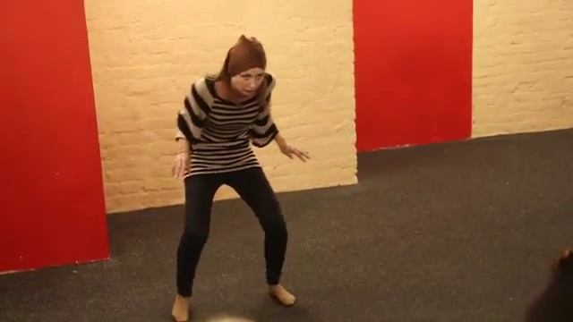 Показ. Наблюдение за животными 4. Оса смотреть онлайн