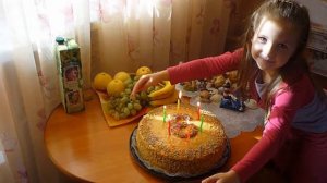 Даша Хохлова - КАПЕЛЬКА ДОЖДИНКА (муз. Л.Горцуевой, сл. Л.Горцуева/Н.Скуратова)