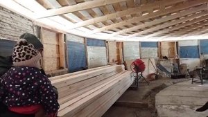 Строительство семейной круглой фермы для КРС