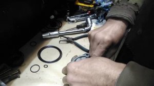 Рено Магнум . Часть 8. Ускорительный клапан переборка.