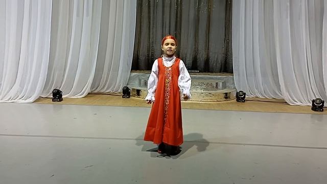 "Меженька" р. н. п. Ефремова Александра, 7 лет, солистка ансамбля Забава ЦВР г. Саров смотреть онлайн