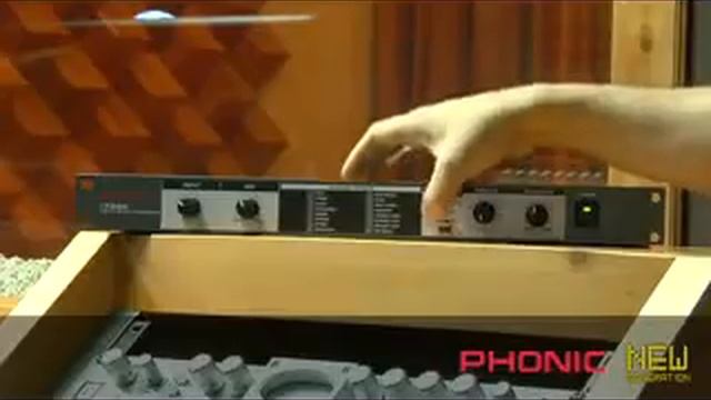 Phonic i7350 (Español) смотреть онлайн