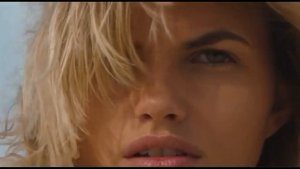 Это мелодия сводит всех с ума!