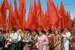 Сурудҳое ки касро ба ёди Ватан мебаранд