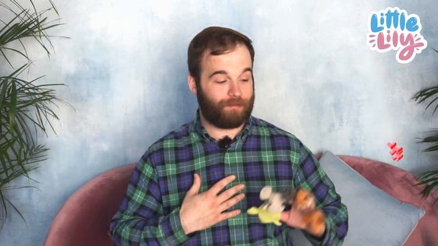 Знакомимся с носителем английского – Native Speaker Mike – Английский для детей | Little Lily смотреть онлайн