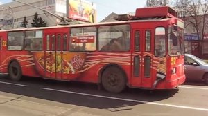 Кемерово, троллейбус №52 (ЗиУ-682В-012) - небольшая пробка