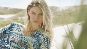 Angel Sar - Torn Apart.mp4