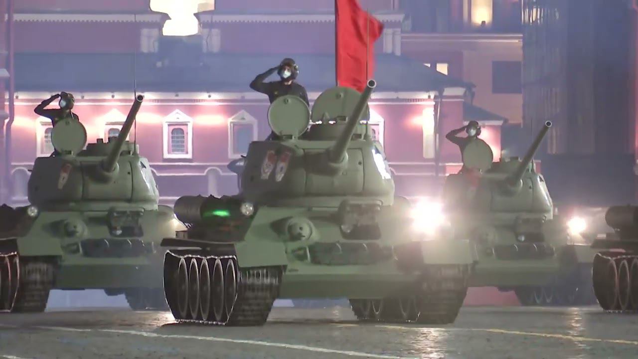 Ночная тренировка парада Победы на Красной площади