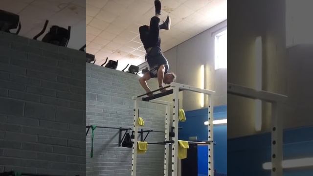 Extreme Ninja warrior training ( jonny Urszuly )